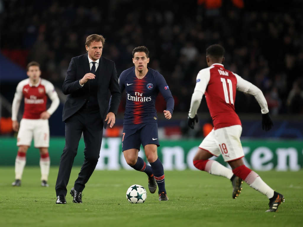 就展现出令 就展现出令